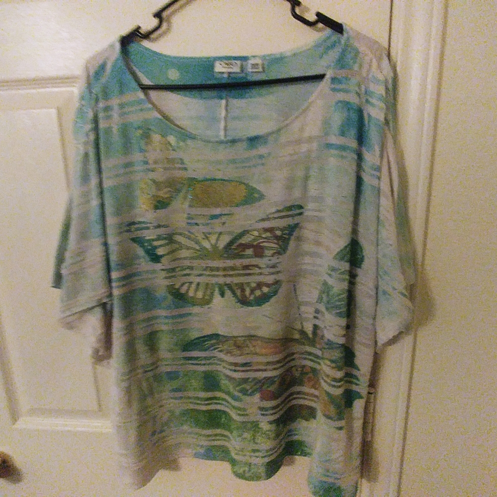 Women's Butterlfy Knit Blouse